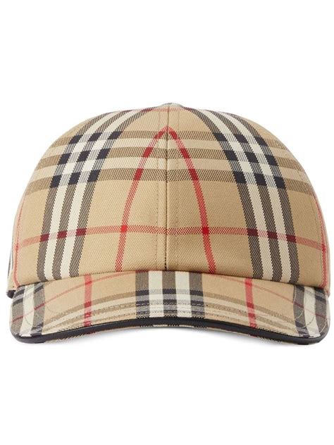 cappellino di lana burberry|Scopri la nuova collezione di cappelli Burberry uomo su FARFETCH.